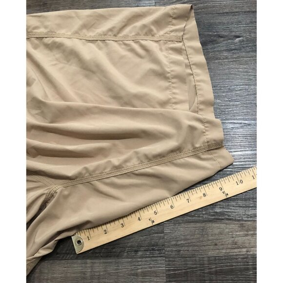 Mountain Khakis Mens Size 44 Classic Fit Jackson Hole Beige Shorts Outdoor - Picture 5 of 5